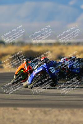 media/Dec-07-2024-CVMA (Sat) [[21c5f1ef85]]/Race 12-Supersport Middleweight/